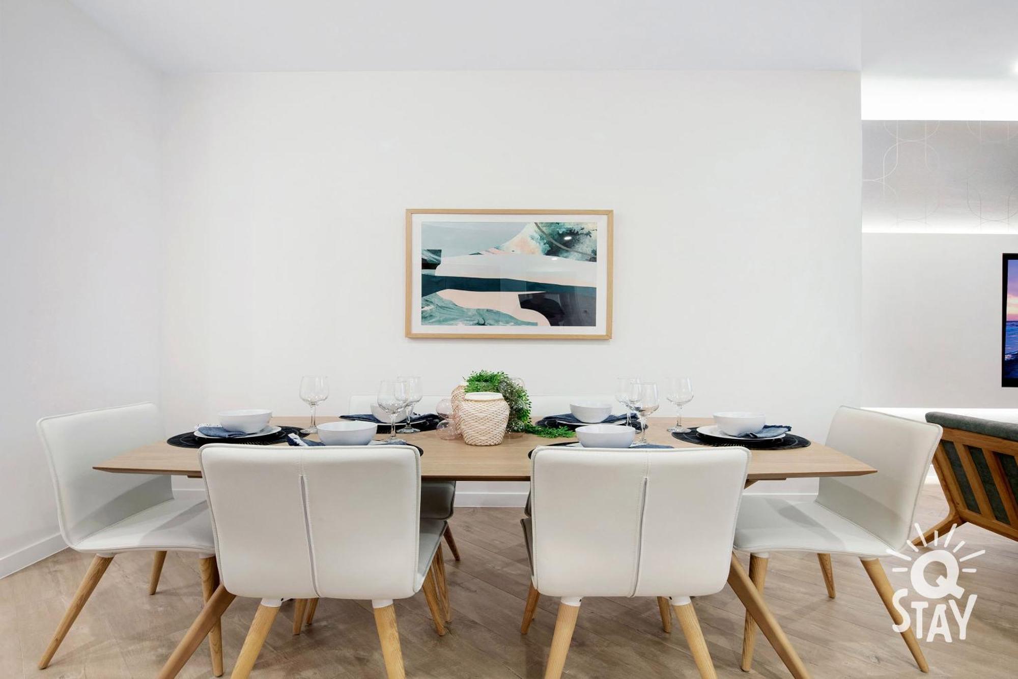 Chevron Renaissance Ocean View - Q Apartment *